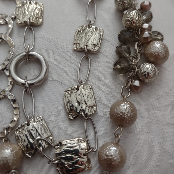 Chico's multi strand chain link two layers silver tone hammered necklace - Picture 3 of 12